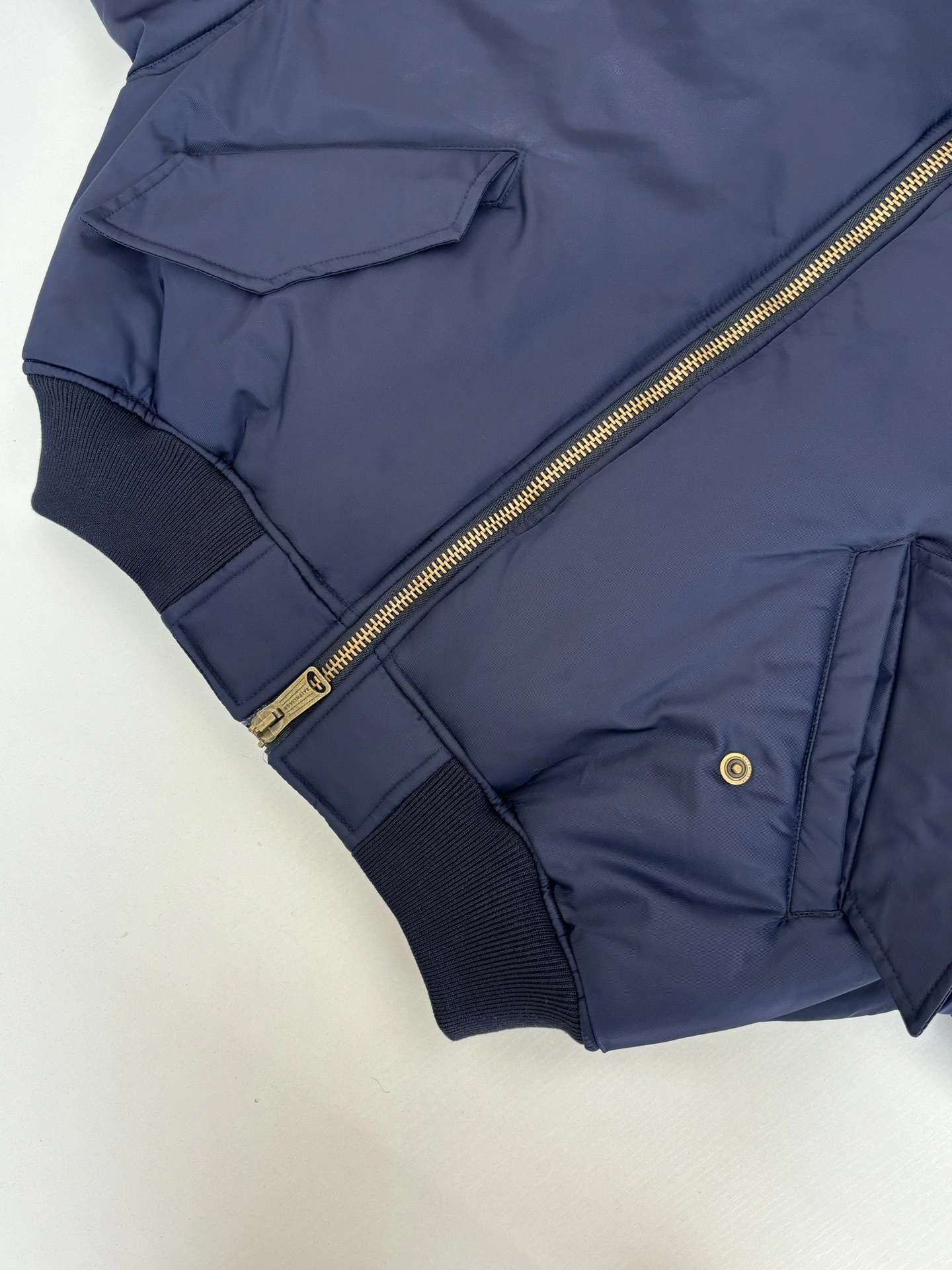 wg.luxury-- 218593i16 padded jacket item:E-F363I0635